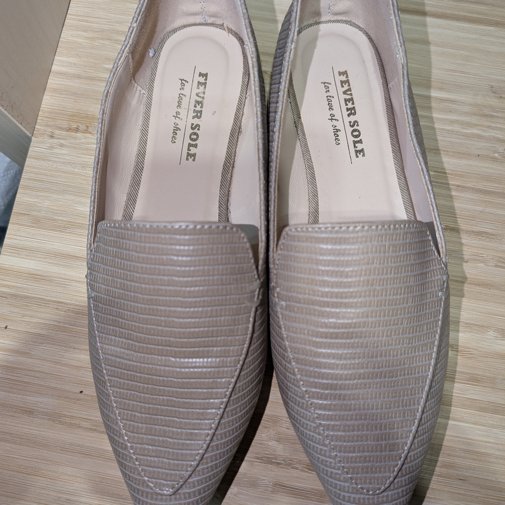 Tan Flats with Classic Design and Comfort
